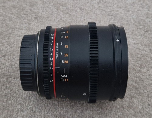 Samyang 5 vdslr umc - 85,